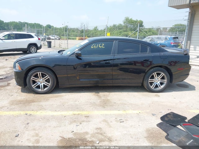 2013 Dodge Charger Sxt მანქანა იყიდება აუქციონზე, vin: 2C3CDXHG0DH535458, აუქციონის ნომერი: 45666162