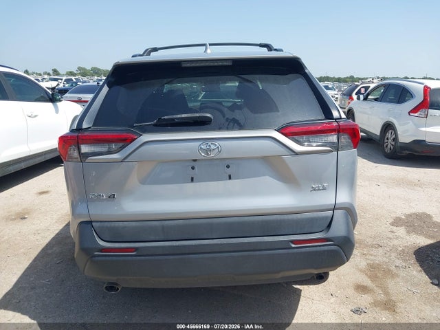 2019 Toyota Rav4 Xle მანქანა იყიდება აუქციონზე, vin: 2T3W1RFV2KW006573, აუქციონის ნომერი: 45666169