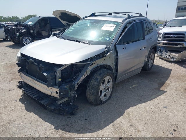 2019 Toyota Rav4 Xle მანქანა იყიდება აუქციონზე, vin: 2T3W1RFV2KW006573, აუქციონის ნომერი: 45666169