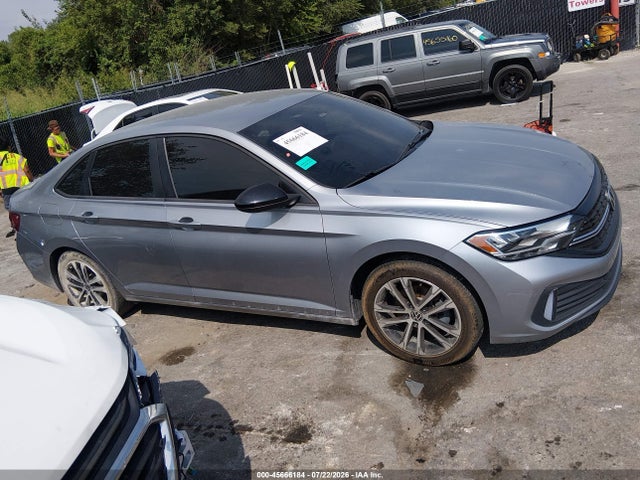 2022 Volkswagen Jetta 1.5t Sport მანქანა იყიდება აუქციონზე, vin: 3VWBM7BU4NM022087, აუქციონის ნომერი: 45666184
