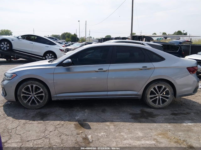 2022 Volkswagen Jetta 1.5t Sport მანქანა იყიდება აუქციონზე, vin: 3VWBM7BU4NM022087, აუქციონის ნომერი: 45666184