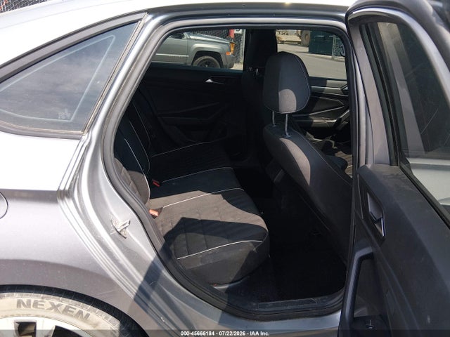 2022 Volkswagen Jetta 1.5t Sport მანქანა იყიდება აუქციონზე, vin: 3VWBM7BU4NM022087, აუქციონის ნომერი: 45666184