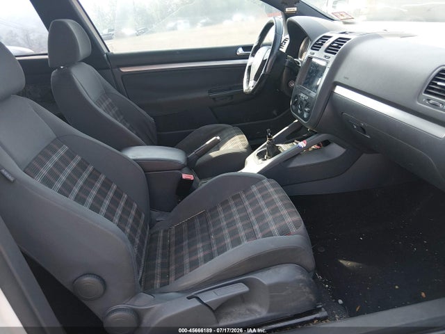 2009 Volkswagen Gti 2-door მანქანა იყიდება აუქციონზე, vin: WVWEV71K59W102937, აუქციონის ნომერი: 45666189