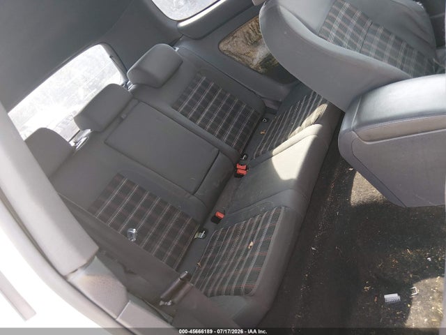 2009 Volkswagen Gti 2-door მანქანა იყიდება აუქციონზე, vin: WVWEV71K59W102937, აუქციონის ნომერი: 45666189