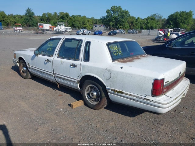 45666190 :رقم المزاد ، 1LNCM81W1MY737133 vin ، 1991 Lincoln Town Car Executive مزاد بيع