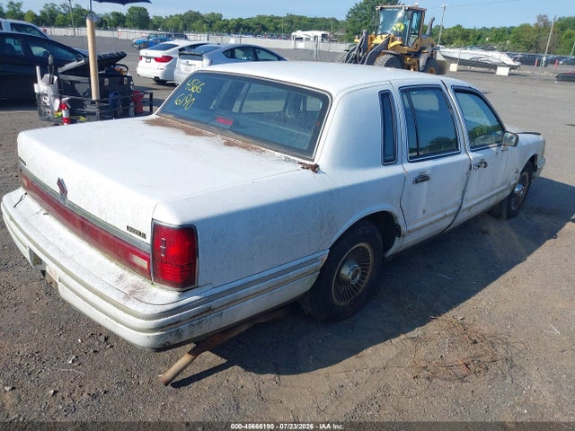 45666190 :رقم المزاد ، 1LNCM81W1MY737133 vin ، 1991 Lincoln Town Car Executive مزاد بيع