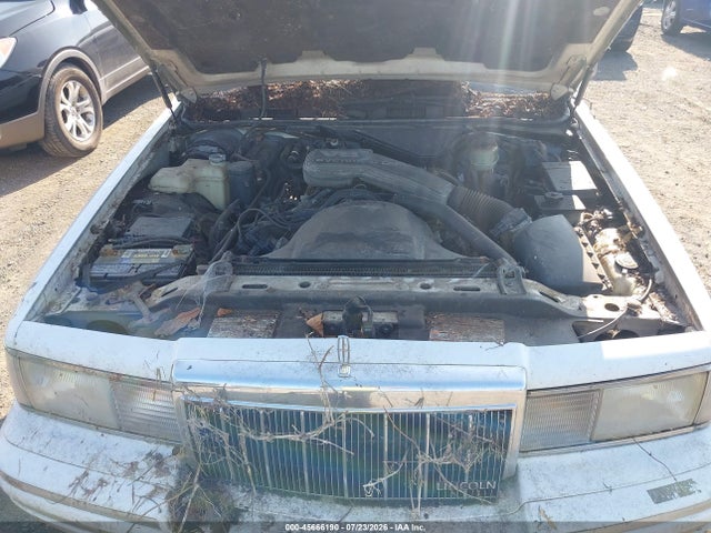 45666190 :رقم المزاد ، 1LNCM81W1MY737133 vin ، 1991 Lincoln Town Car Executive مزاد بيع