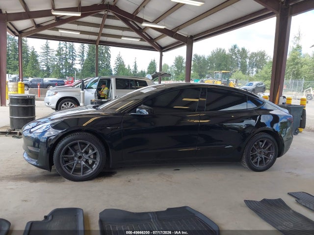 Tesla Model 3 Rear-wheel Drive 2023 5YJ3E1EA8PF567185 Image 14