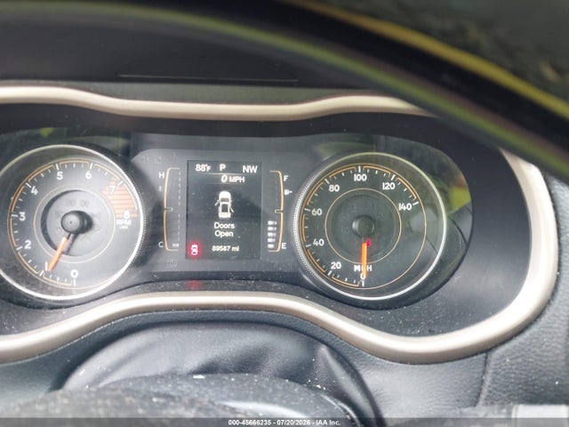 Продажа на аукционе авто 2017 Jeep Cherokee Sport, vin: 1C4PJLAS5HW554351, номер лота: 45666235