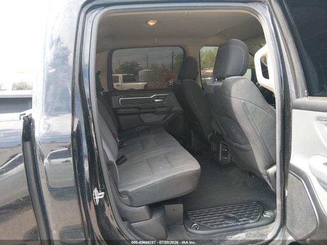 1C6SRFFT1KN881789 RAM 1500 Big Horn/lone Star 4x4 5&#039;7 Box