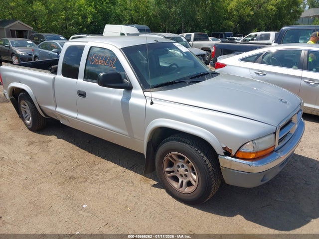 45666262 :رقم المزاد ، 1D7HL42N73S256371 vin ، 2003 Dodge Dakota Slt مزاد بيع