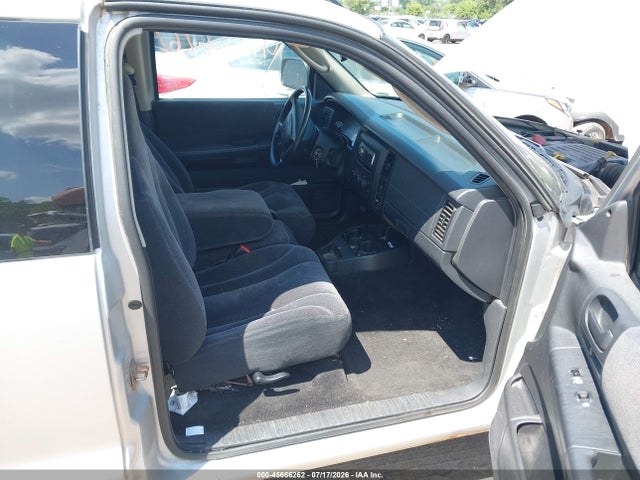 45666262 :رقم المزاد ، 1D7HL42N73S256371 vin ، 2003 Dodge Dakota Slt مزاد بيع