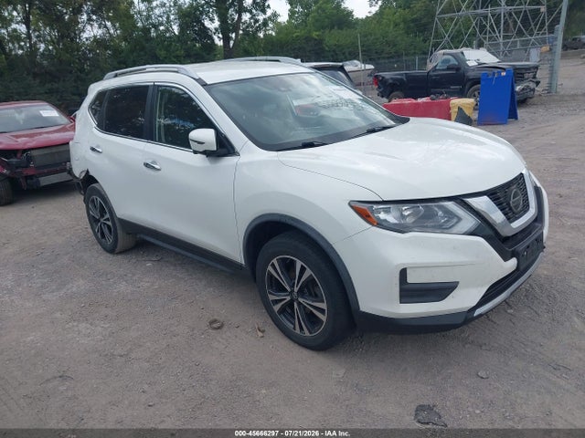 2020 Nissan Rogue Sv Intelligent Awd მანქანა იყიდება აუქციონზე, vin: JN8AT2MV8LW138677, აუქციონის ნომერი: 45666297