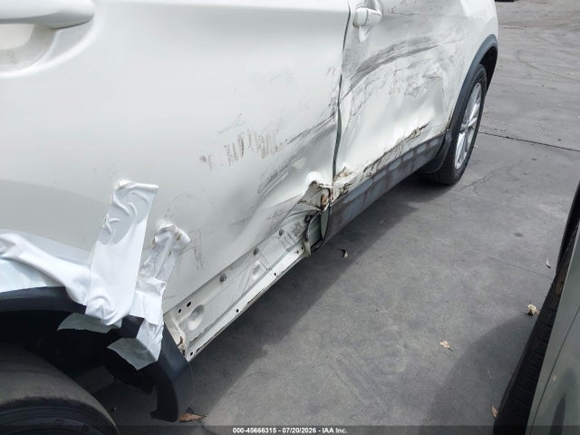 JN1BJ1CP4HW015617 Nissan Rogue Sport Sv