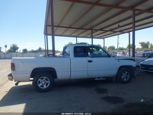 45666318 :رقم المزاد ، 3B7HC13Z5TG117504 vin ، 1996 Dodge Ram 1500 مزاد بيع