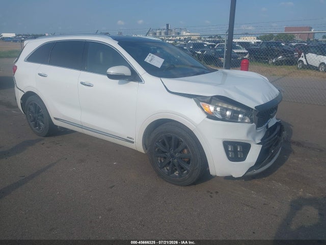 Продажа на аукционе авто 2016 Kia Sorento 3.3l Sxl, vin: 5XYPKDA5XGG077716, номер лота: 45666325