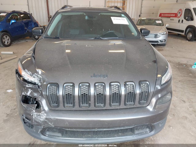 2017 Jeep Cherokee Altitude მანქანა იყიდება აუქციონზე, vin: 1C4PJLAB7HW578408, აუქციონის ნომერი: 45666342