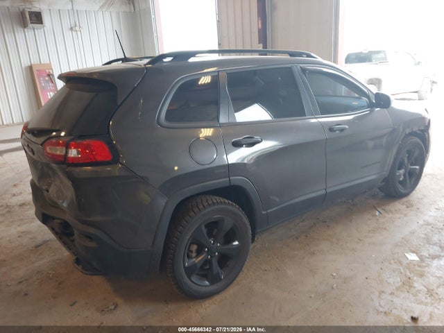 2017 Jeep Cherokee Altitude მანქანა იყიდება აუქციონზე, vin: 1C4PJLAB7HW578408, აუქციონის ნომერი: 45666342