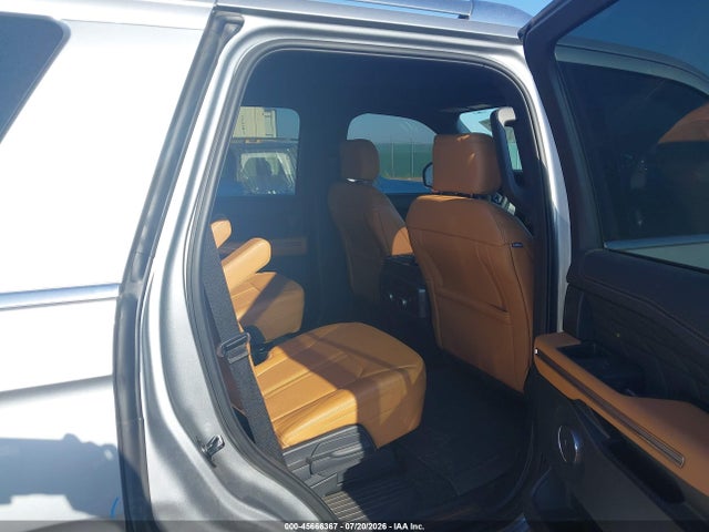 1FMJU1M80PEA56074 Ford Expedition Platinum