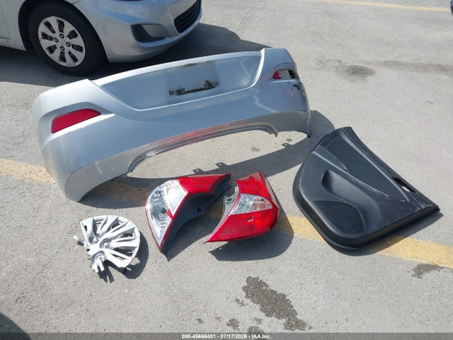 KMHCT5AE6FU213351 Hyundai ACCENT GS