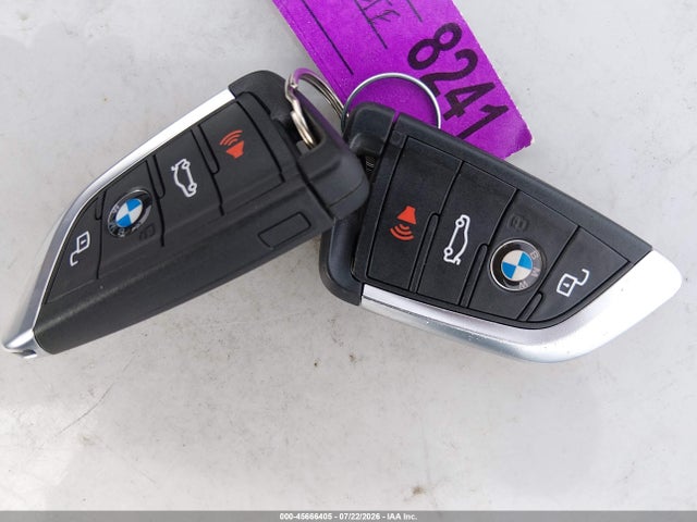 45666405 :رقم المزاد ، 3MW49FS05R8E25429 vin ، 2024 Bmw M340i مزاد بيع
