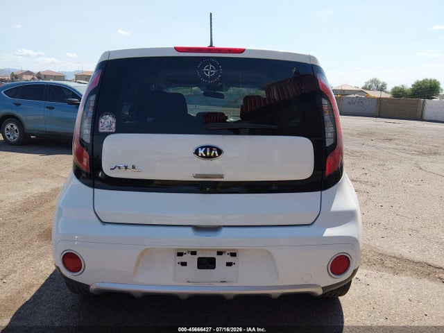 KIA SOUL + 2018 KNDJP3A59J7530004 Image 16