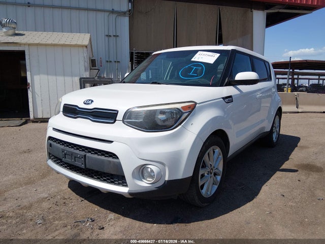 KIA SOUL + 2018 KNDJP3A59J7530004 Image 2