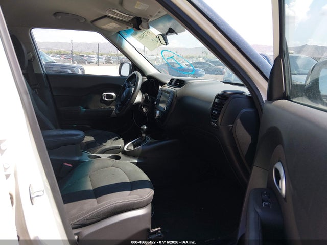 KIA SOUL + 2018 KNDJP3A59J7530004 Image 5