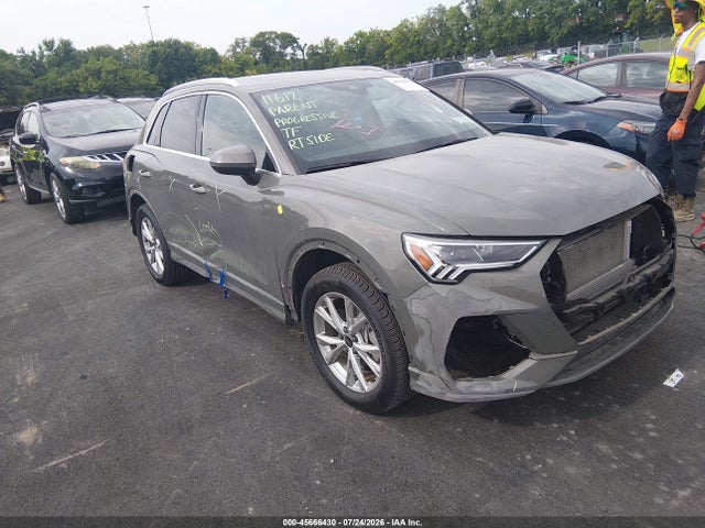 2024 Audi Q3 Premium Plus 45 Tfsi S Line Quattro Tiptronic მანქანა იყიდება აუქციონზე, vin: WA1EECF32R1164443, აუქციონის ნომერი: 45666430