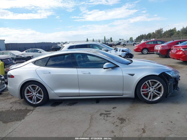 45666463 :رقم المزاد ، 5YJSA1H27FFP71048 vin ، 2015 Tesla Model S 70d/85d/p85d مزاد بيع