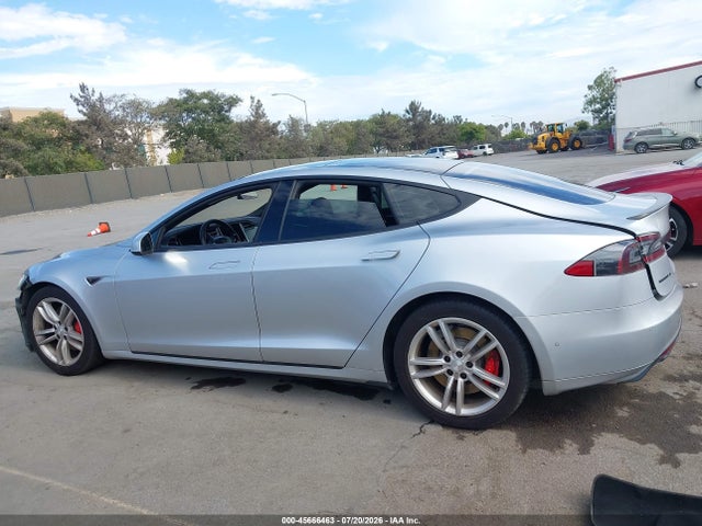 45666463 :رقم المزاد ، 5YJSA1H27FFP71048 vin ، 2015 Tesla Model S 70d/85d/p85d مزاد بيع