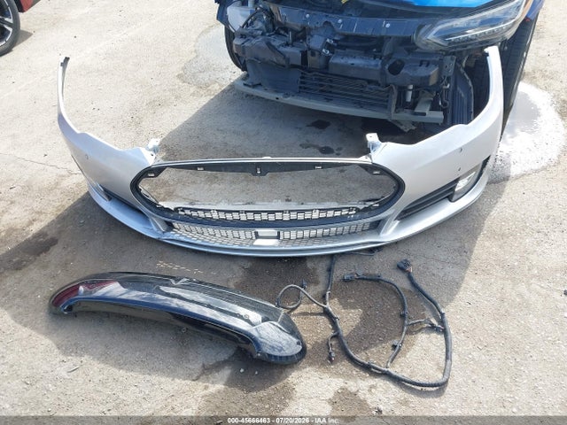 45666463 :رقم المزاد ، 5YJSA1H27FFP71048 vin ، 2015 Tesla Model S 70d/85d/p85d مزاد بيع