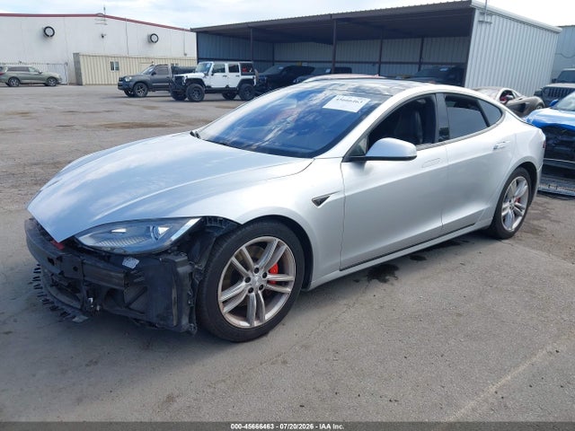 45666463 :رقم المزاد ، 5YJSA1H27FFP71048 vin ، 2015 Tesla Model S 70d/85d/p85d مزاد بيع