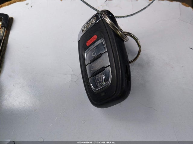 Продаж на аукціоні авто 2012 Audi A5 2.0t Premium, vin: WAULFAFH7CN005828, номер лоту: 45666491