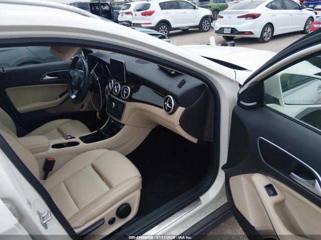 Aukcja sprzedaży 2016 Mercedes-benz Gla 250, vin: WDCTG4EB2GJ211533, numer aukcji: 45666499