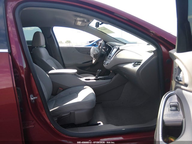 1G1ZE5ST9HF249704 Chevrolet MALIBU 1LT