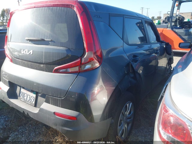 KIA SOUL LX 2022 KNDJ23AU8N7836722 Image 4
