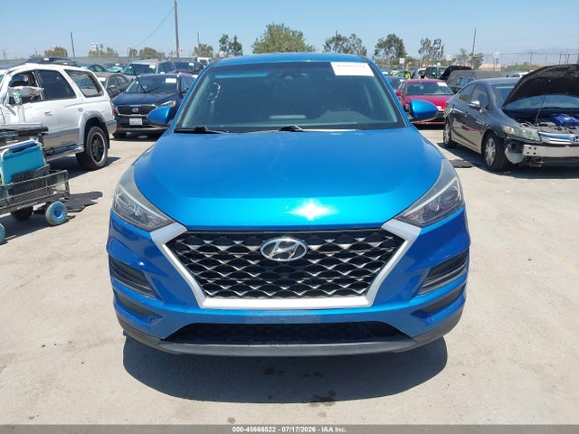 KM8J23A48KU939955 Hyundai TUCSON SE