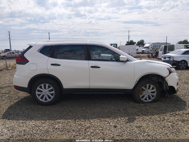 Nissan ROGUE S 2018 5N1AT2MV7JC726415 Image 14