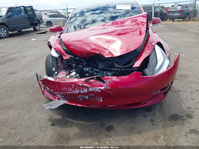 5YJ3E1EB6JF087808 Tesla Model 3 Long Range/performance