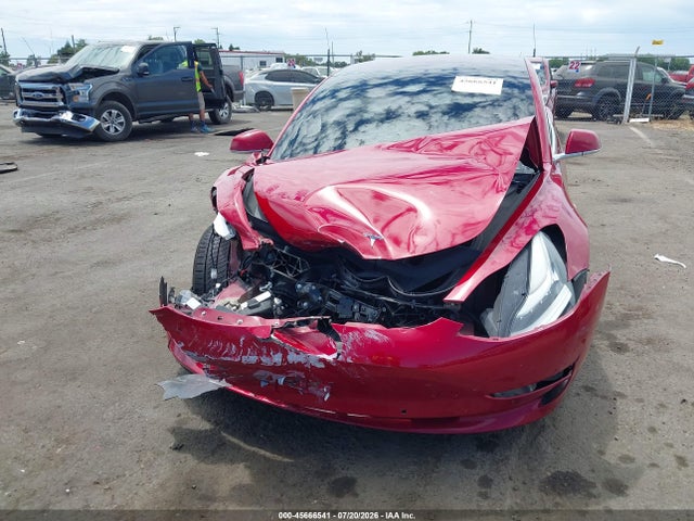 5YJ3E1EB6JF087808 Tesla Model 3 Long Range/performance