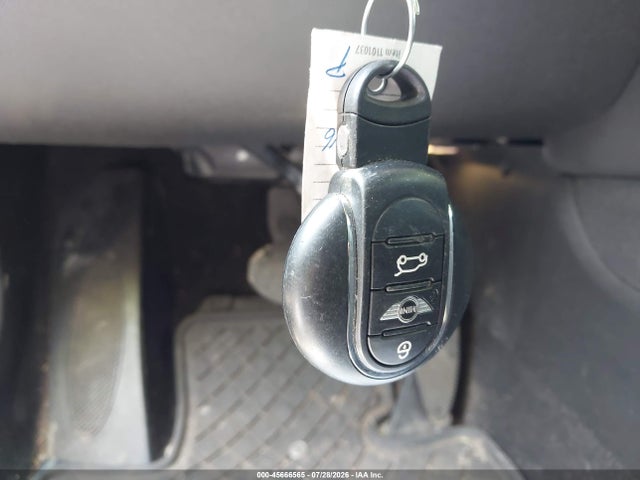 45666565 :رقم المزاد ، WMWLU1C52J2F28952 vin ، 2018 Mini Clubman Cooper مزاد بيع