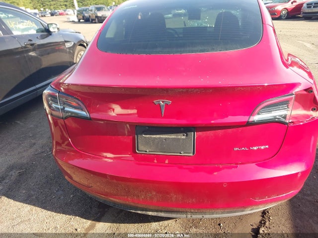 45666568 :رقم المزاد ، 5YJ3E1EB7NF134124 vin ، 2022 Tesla Model 3 Long Range Dual Motor All-wheel Drive مزاد بيع