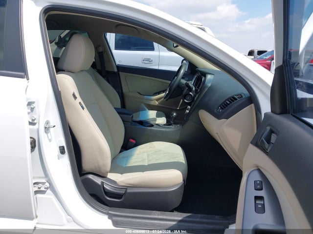 Продажа на аукционе авто 2015 Kia Optima Lx, vin: 5XXGM4A71FG370726, номер лота: 45666613