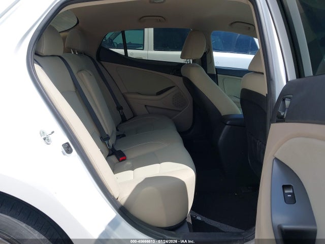 Продажа на аукционе авто 2015 Kia Optima Lx, vin: 5XXGM4A71FG370726, номер лота: 45666613