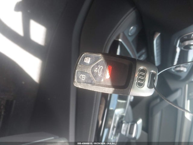 Продаж на аукціоні авто 2021 Audi Q5 Premium Plus 55 Tfsi E Quattro S Tronic, vin: WA1E2AFY8M2047140, номер лоту: 45666615
