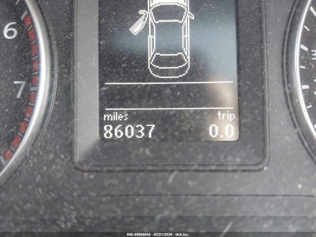 45666640 :رقم المزاد ، WVWBA7AH4AV018136 vin ، 2010 Volkswagen Eos Komfort مزاد بيع