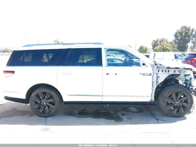5LMJJ3LG7REL15625 Lincoln Navigator Reserve L
