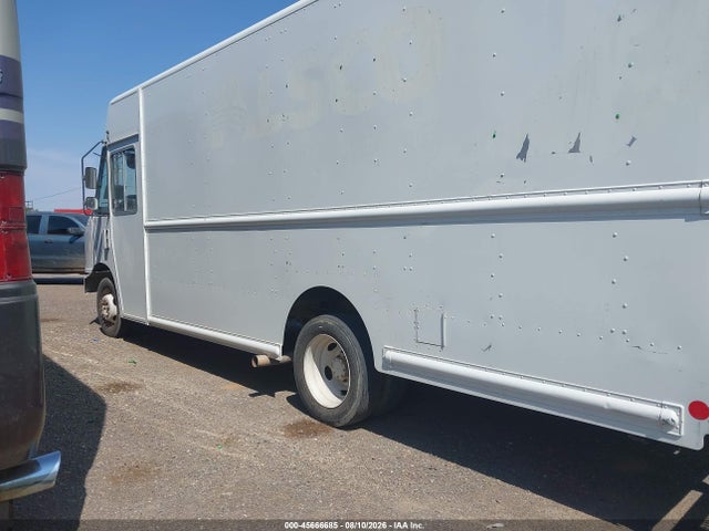 Ford F-59 Commercial Stripped 2016 1F65F5KY5G0A13487 Image 13