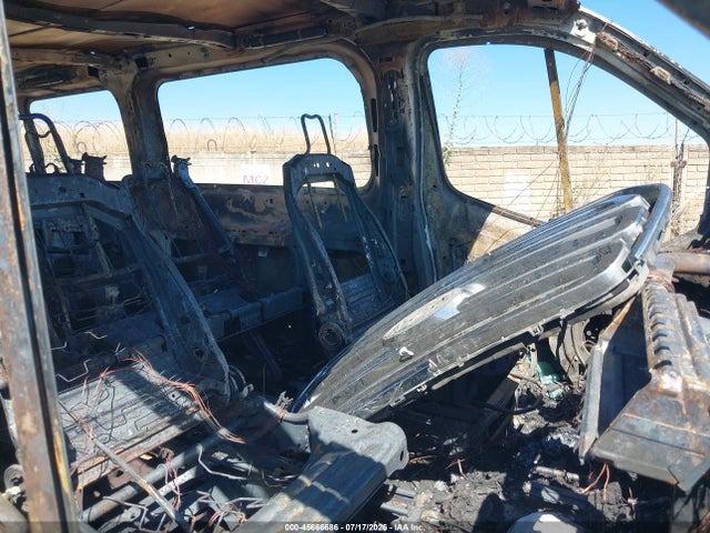 1FBZX2ZM2FKA73327 Ford Transit-350 Xlt